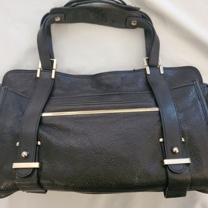 Tre Vero pebbled leather shoulder bag